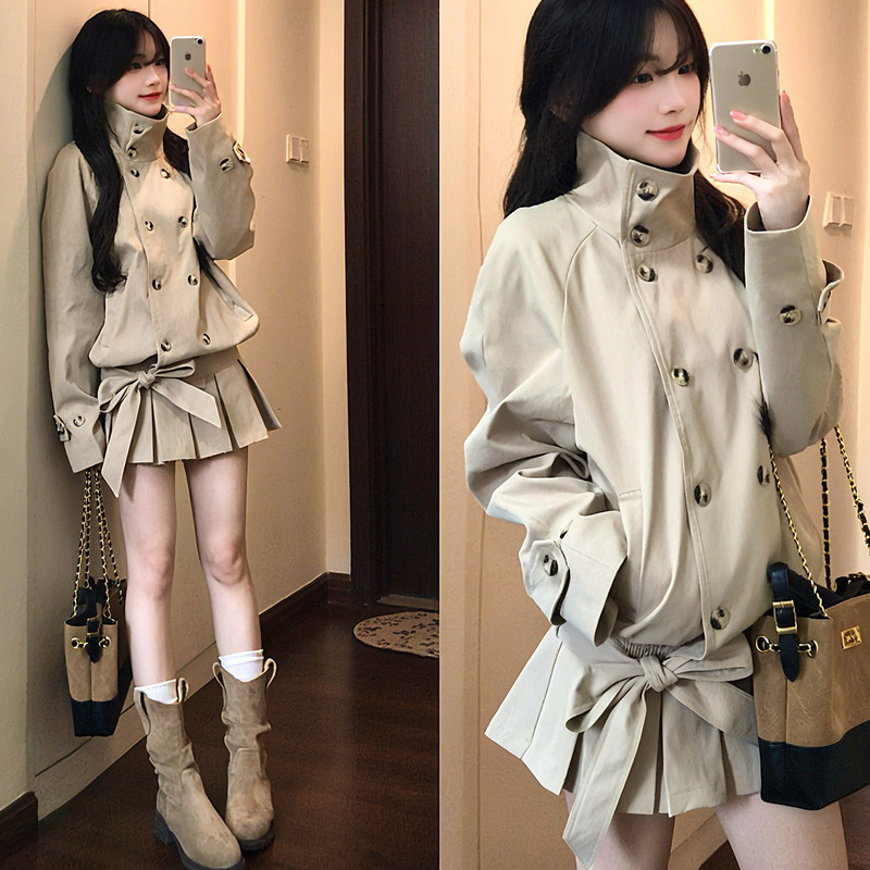 Early Autumn Korean Style Short Trench Coat and Skirt Outfit Set for Women, Autumn High-End Style for Petite Figures, Early Autumn Complete Set Early Autumn Korean Style Short Trench Coat and Skirt Outfit Set for Women, Autumn High-End Style for Petite Figures, Early Autumn Complete Set