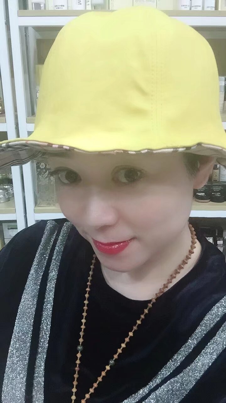 悦莱悦美水晶珠宝店