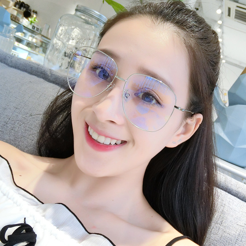 Radiation-proof close-eye mirror woman equipped with degree mesh red light with eyes Korean version Chauletide anti-blue light discoloration plane flat light mirror