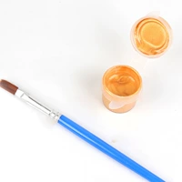 Краска на основе золотисто -воды+кисть