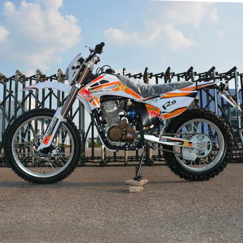 Внедорожный мотоцикл SM250GY-A National IV EFI 250 см³, воздушное охлаждение, подлежит регистрации