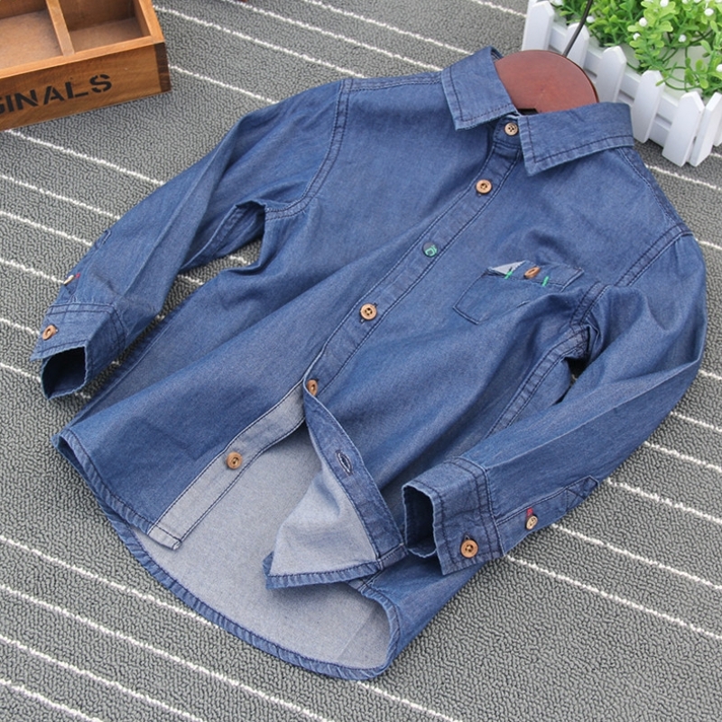 Chàng trai vừa và cậu bé mỏng áo denim boy mùa hè áo sơ mi 10 0flat áo khoác mùa xuân và áo sơ mi dưới mùa thu.