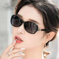 Черная рама серая пленка (поляризованные солнцезащитные очки)+зеркальное зеркальное зеркальная ткань