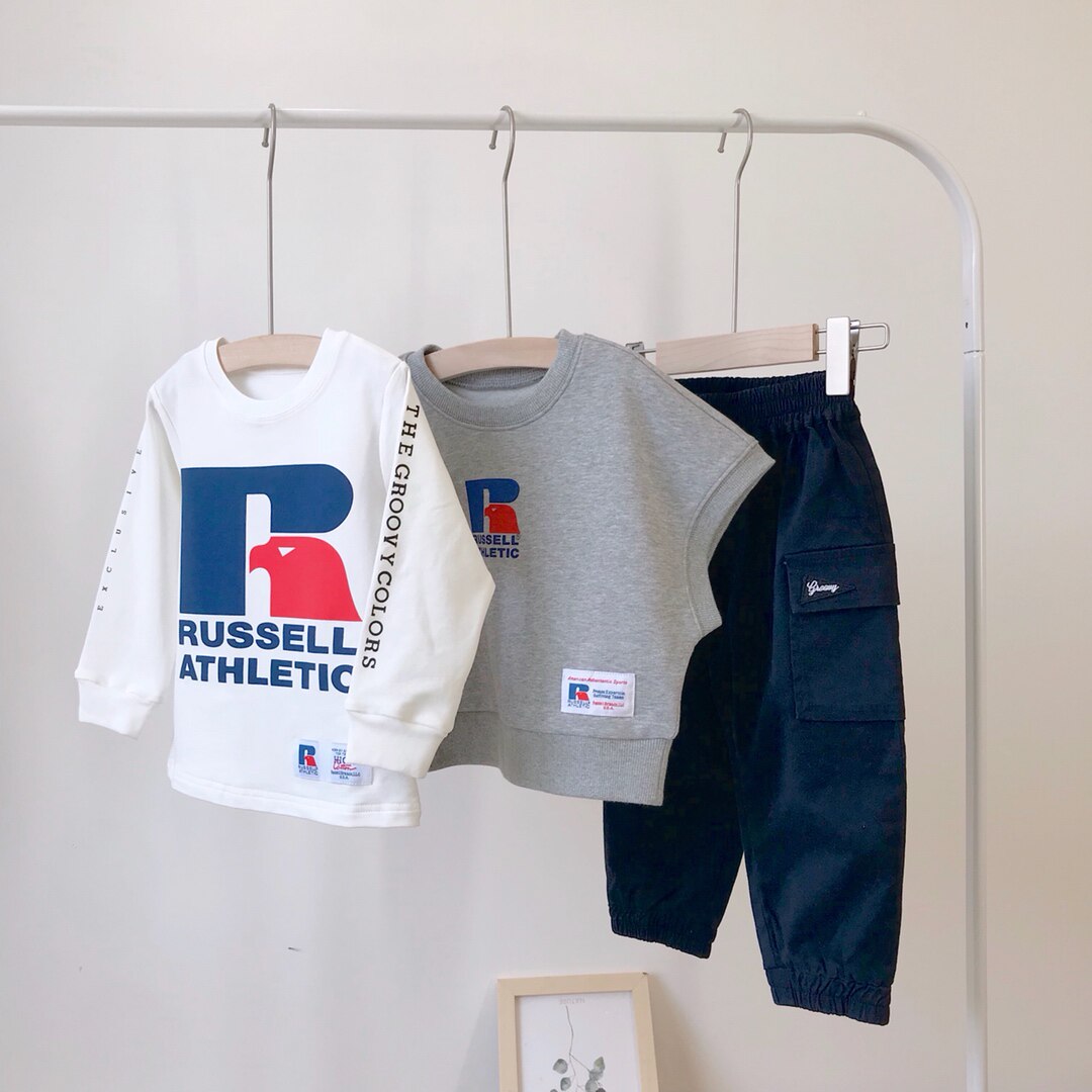 Japanese autumn clothes new boys and girls baby tops, sweaters, vests, round neck children's long-sleeved T-shirts, Western style