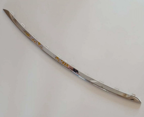 Адаптация к передней стержне Geely Binrui Нижний бампер средняя спереди спереди -полоска -гарантированная декоративная полоса Туманная коробка Яркая полоса. Нижняя решетка.