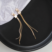 Square Length Streaming Suearrings Woman 2021 New ins Chains Tide Gas Goddess Fan Round Face with Thin Ear Pendant Earrings