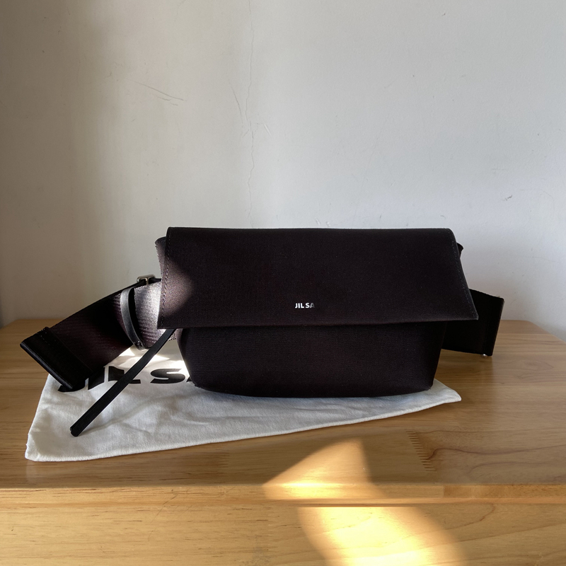 Minimalist Niche Bags for Men and Women, Fashionable Casual Chest Bags, Waist Bags, and Phone Bags Minimalist Niche Bags for Men and Women, Fashionable Casual Chest Bags, Waist Bags, and Phone Bags