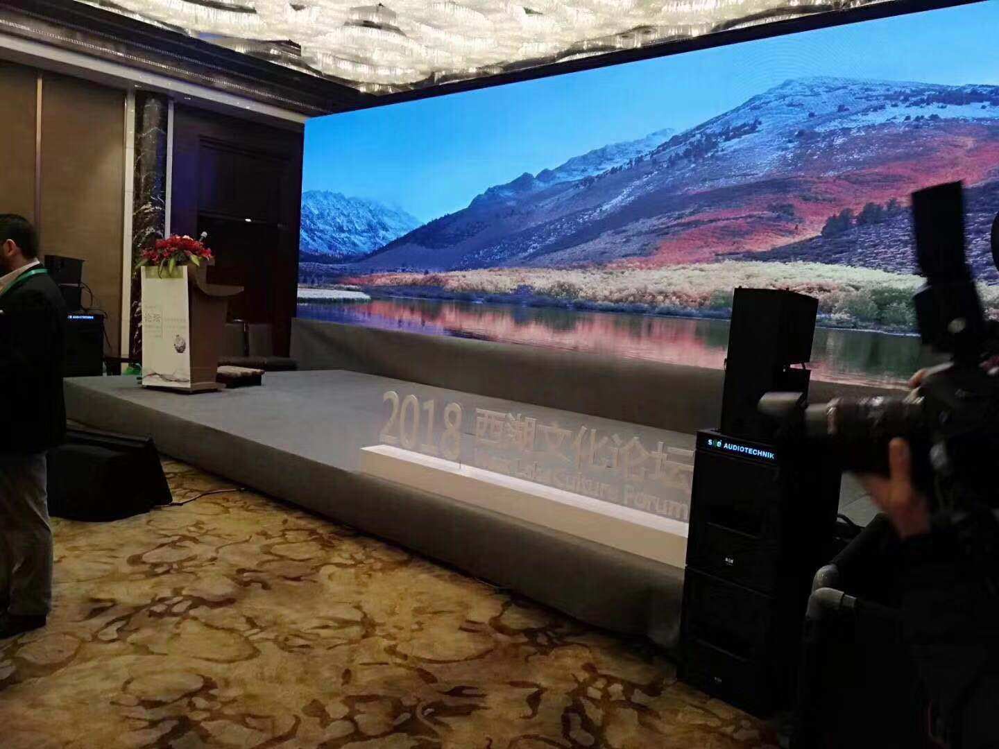 Guangzhou Portuguese Italian Accompanying Interpretation Conference Simultaneous Interpretation and Translation Simultaneous Interpretation Equipment Rental