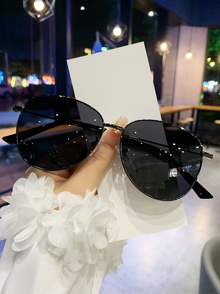 2025 New Pilot Sunglasses, Polarized Sunglasses for Women, High-End Anti-Uv Sunglasses for Men, Special for Driving