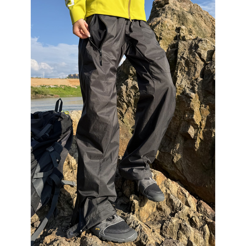 Soldixz Awakeners Black and White Checkered Lightweight Outdoor Three-In-One Zipper Breathable Functional Hardshell Pants
