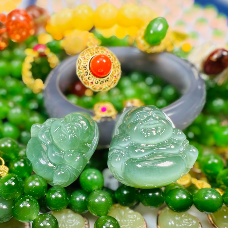 Good luck with ornaments Meiling and Tian Yubi jade clear water smoke purple cat eye lotus root pink South red bracelet bracelet pendant single strain-Taobao