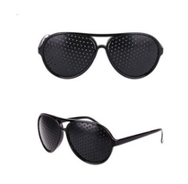 Metal frame small hole glasses porous glasses pinhole glasses exported to Europe and America frame decorative glasses good quality