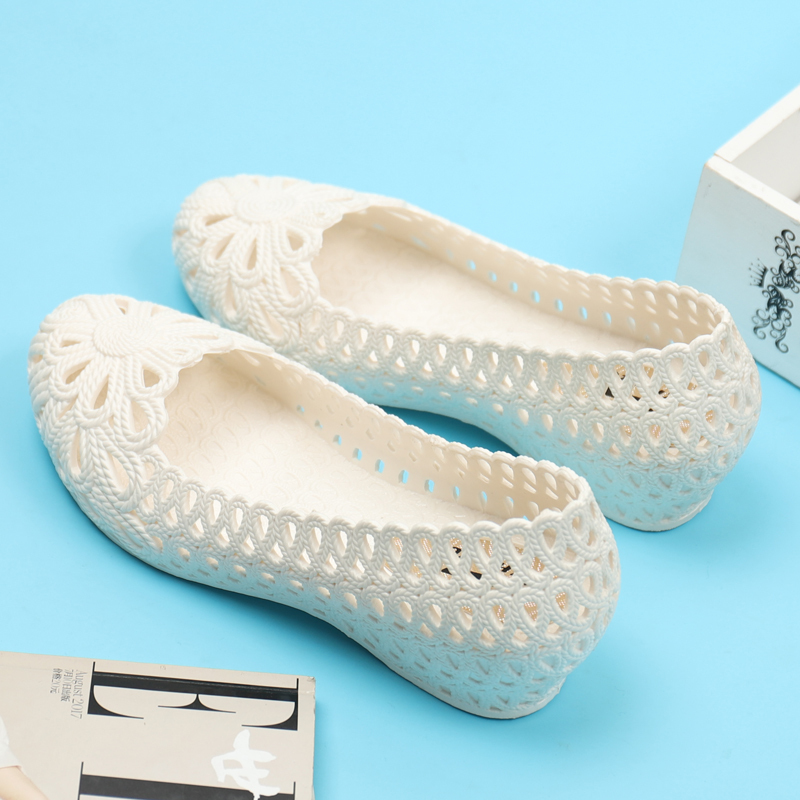 Summer Wedge White Nurse Sandals Soft Sole Closed Toe Clogs Thick Sole High Heel Hollow Waterproof Work Shoes for Women Summer Wedge White Nurse Sandals Soft Sole Closed Toe Clogs Thick Sole High Heel Hollow Waterproof Work Shoes for Women