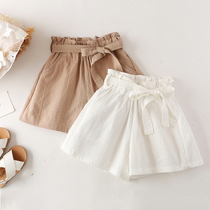 Girls shorts wear summer thin casual culottes new foreign style childrens pants white loose cotton linen hot pants