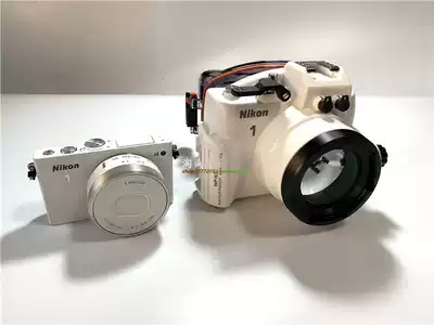 Nikon Nikon 1 J4 Micro SLR Camera Diving Camera Cover Machine with 10-30 lens Wireless WiFi special diving cover
