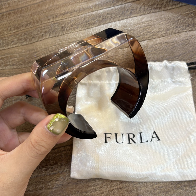 Minor Imperfections Are Not Refundable by Default. Furla Brand Acrylic Bracelet with Original Bag, Diameter 4.8-5.8cm