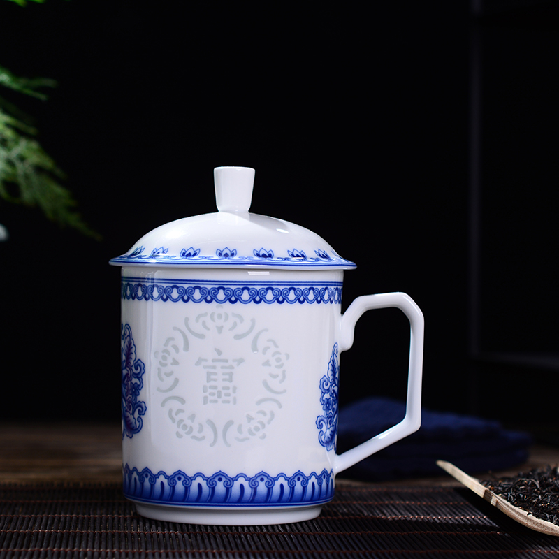 Jingdezhen ceramic cups with cover with high white clay mugs office gift custom tea tea cup