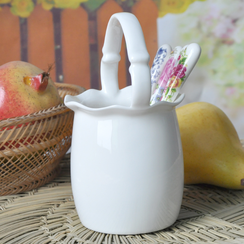 Jingdezhen 's farce auspicious ceramics tableware chopsticks chopsticks drum drum fruit fork knife and fork tube ipads porcelain flower basket
