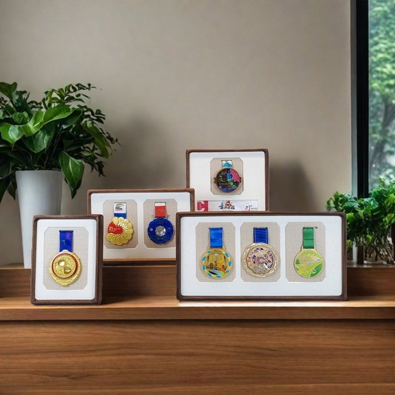 Marathon Medal Display Rack Storage Box Creative Medal Collection Commemorative Photo Frame Display Stand Solid Wood Three-Dimensional Frame
