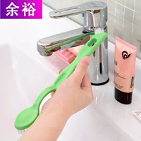 [Cửa hàng bách hóa Yuyu] Đa năng hai đầu dài xử lý làm sạch và rửa giày chải giày bên trong bàn chải khử trùng giày chải giày bàn chải đặc biệt - Thiết bị sân khấu 	đèn led nháy chớp 3 màu police
