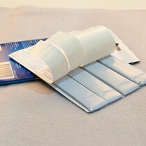 Hi word paste special blue glue does not hurt the wall can be attached to the wall doors windows and other stickers torn off to remove no residue