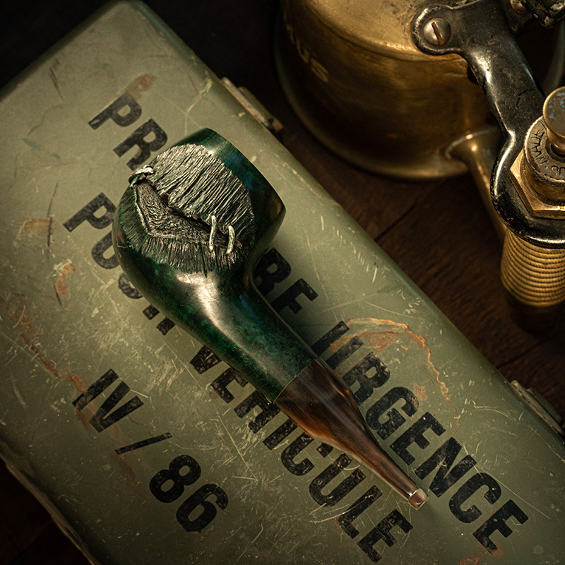 2023 limited amount of large Han smoke infighting original evil spirits Artisanal Straight Fighting Imported Stone Nan Wood Carving Inlaid Retro Locomotive 