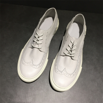 2021 summer mens shoes all-match trendy shoes British carved small leather shoes Japanese retro board shoes soft sole leather white shoes