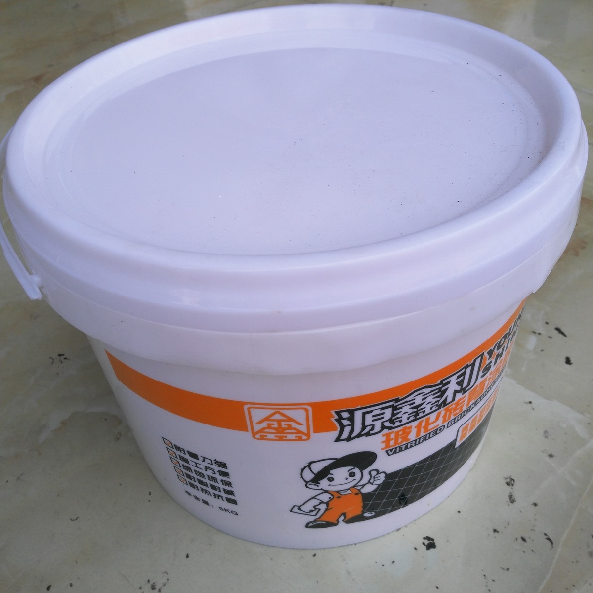 Vitrified brick back gluing adhesive tiles pick up agent interface agents back-coated aqueous single-set environmentally friendly binders