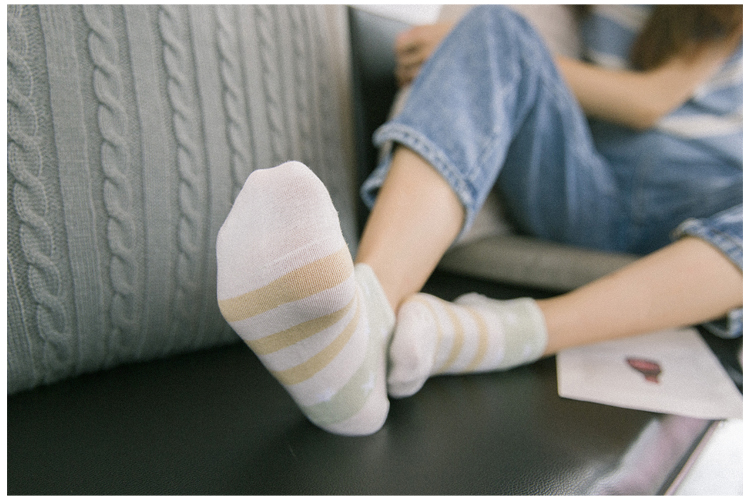 Vớ nữ vớ cotton mùa hè phần mỏng giúp phụ nữ vớ Phiên bản Hàn Quốc miệng nông sinh viên thể thao vớ vớ mùa thu vớ thủy triều vớ quần