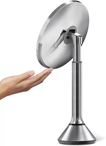 Simplehuman 8-дюймовая интеллектуальная индукция зеркала зеркала светового управления увеличивает детали.