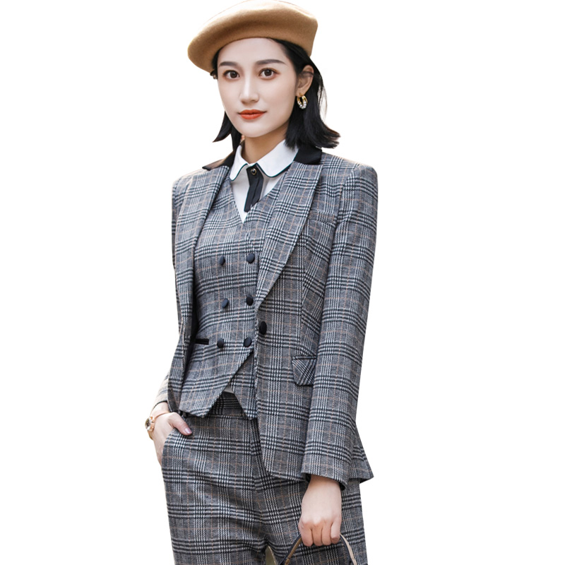 Tailleur femme - Ref 3244871 Image 5