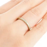 Heyjewel Japan Abheri Официальный уполномоченный отметка на предварительном виде 18 -километровых обручальных колец с шампанским