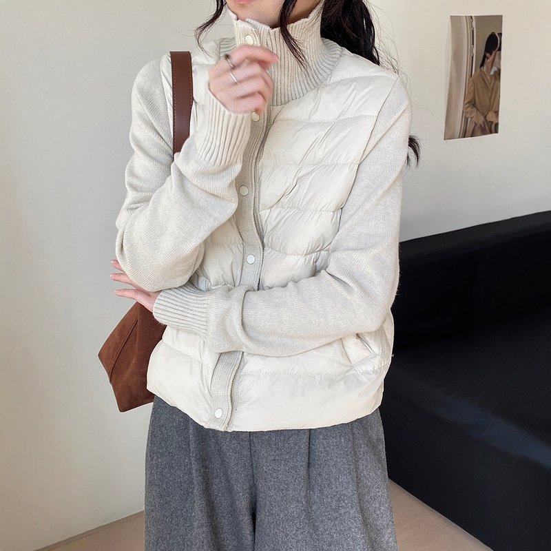 New Autumn and Winter Style: Women's Fitted Warm Stand-Collar down Jacket with Knitted Patchwork and Faux Two-Piece Design, 90% White Duck down Coat