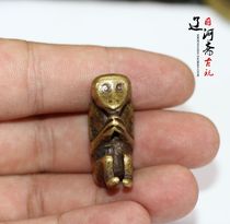 Imitation ancient Qing Dynasty bronze monkey pendant styled beautifully wrapped in a thick and elegant seal Hous cute little monkey small bronze piece
