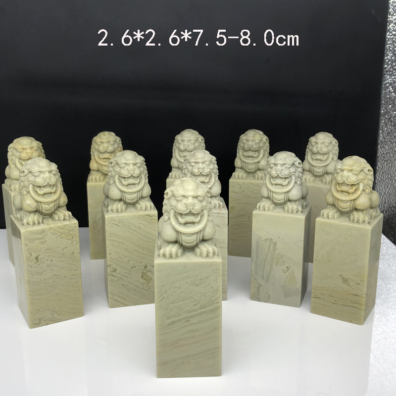 Qingtian stone seal door green white fruit jelly cement stone seal stone seal material Raybeast lion button gold stone seal engraving button stone seal