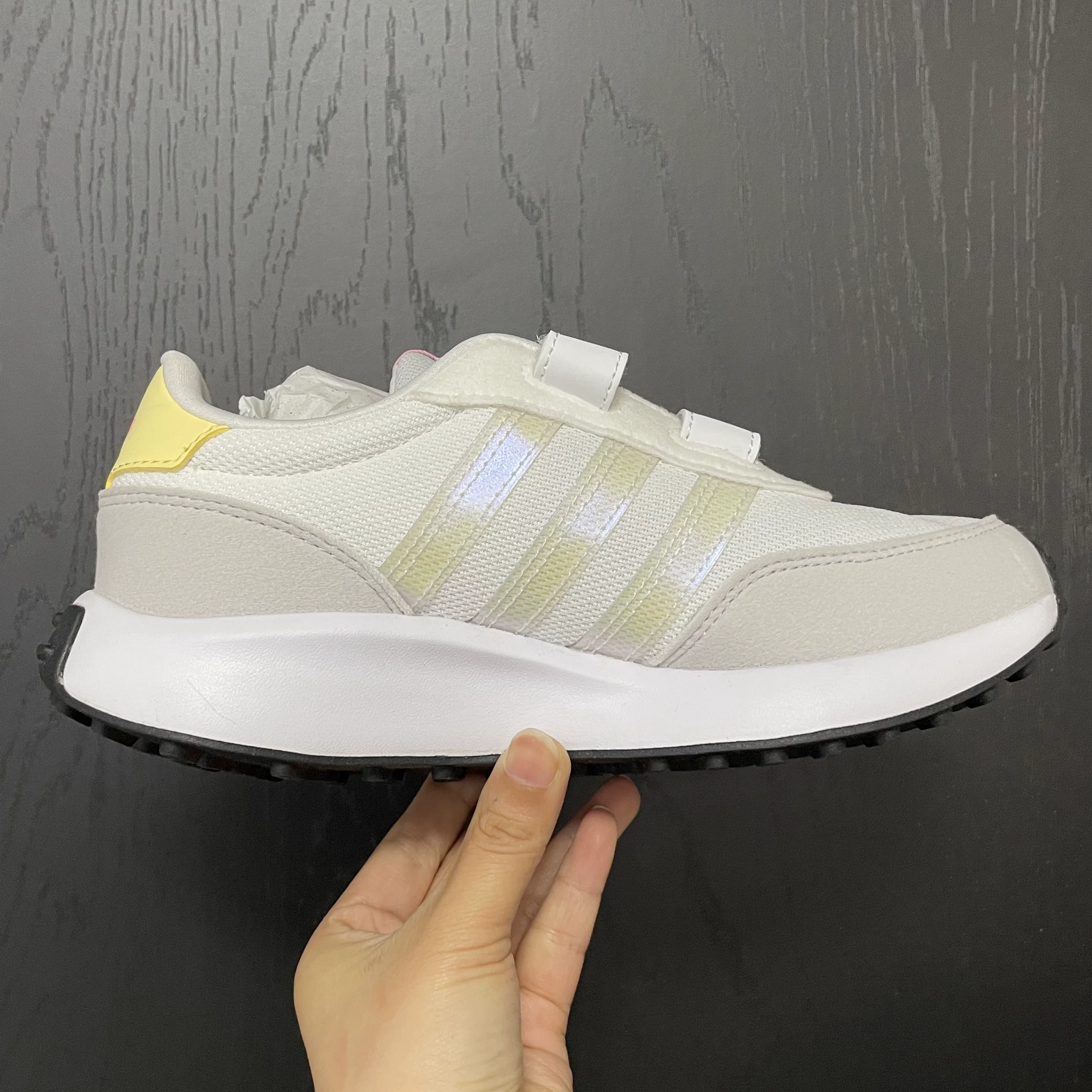 Кроссовки для бега Adidas RUN 70S CF Velcro сетчатые дышащие для мужчин и женщин GW1491