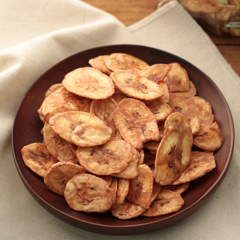 Thailand imported food Jinlaili banana chips 100g crispy dried banana casual snack fruit belly snack specialty