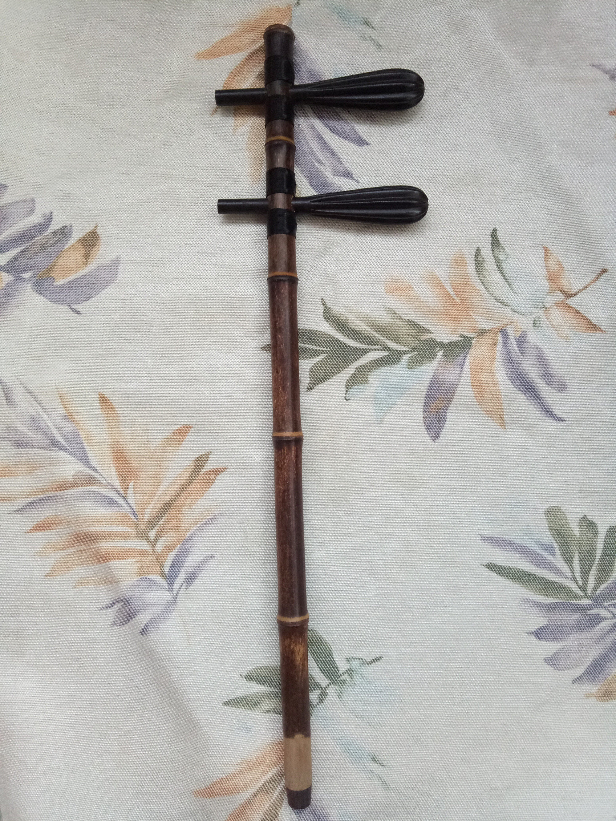 The boutique plays with the purple bamboo Kyohu basil Sipi Erhu cylinder word iron silo manufacturer direct