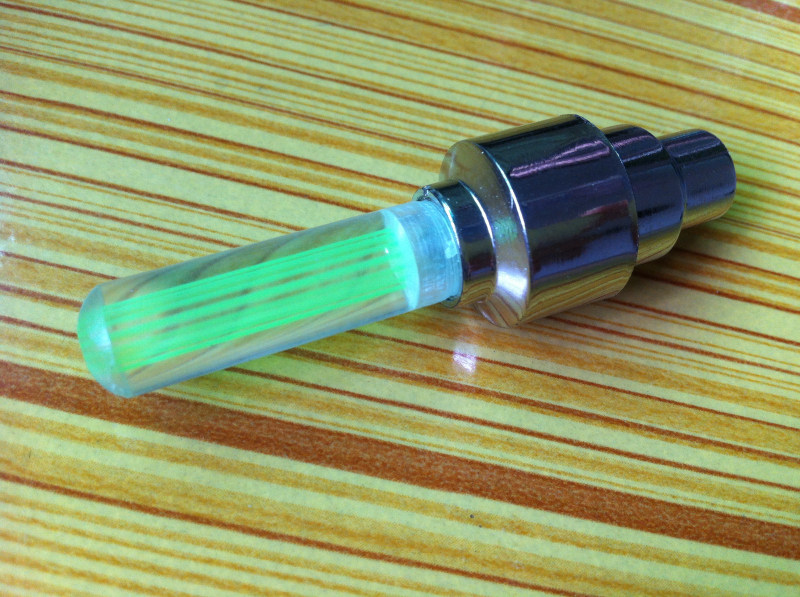 Lumière vélo - feux de Valve - Ref 2398593 Image 15