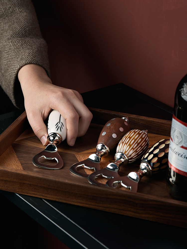 Imported creative high-grade beef bone bottle opener Beer screwdriver bottle opener ornament decoration Red wine wine set