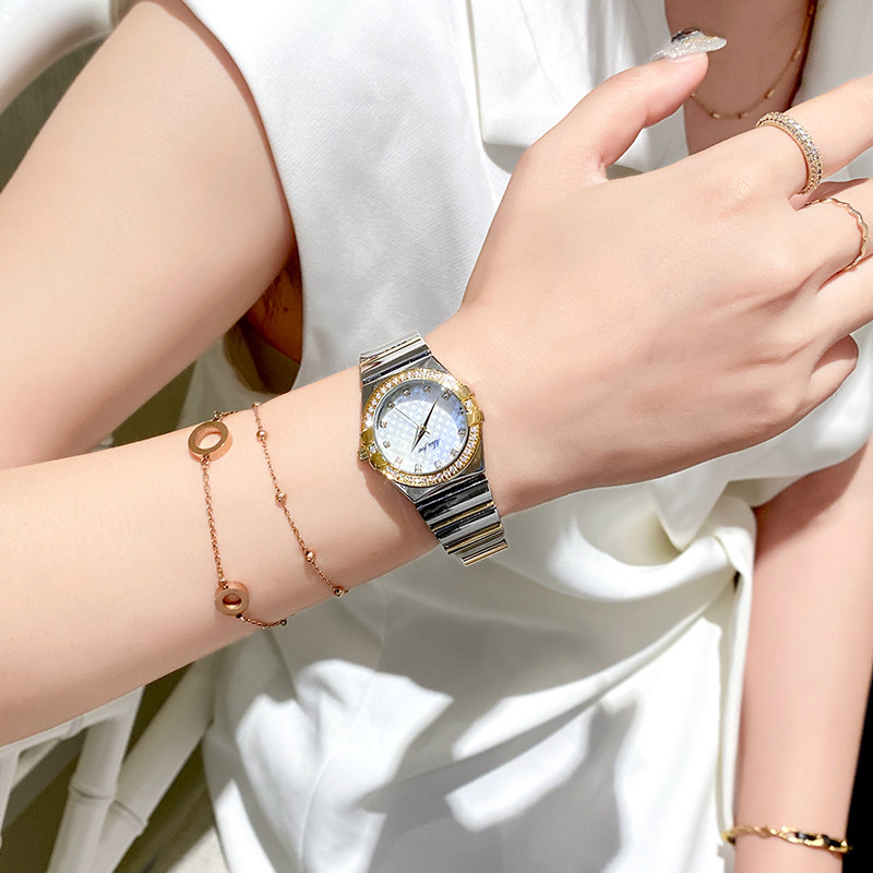 Gypsophila ladies waterproof atmosphere light luxury niche women's watch brand summer women's watch women's 2021 new style