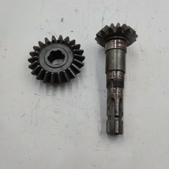 Zhengfa Zhenghua peanut machine accessories gearbox gear 15 to 22 six-key high-quality original accessories