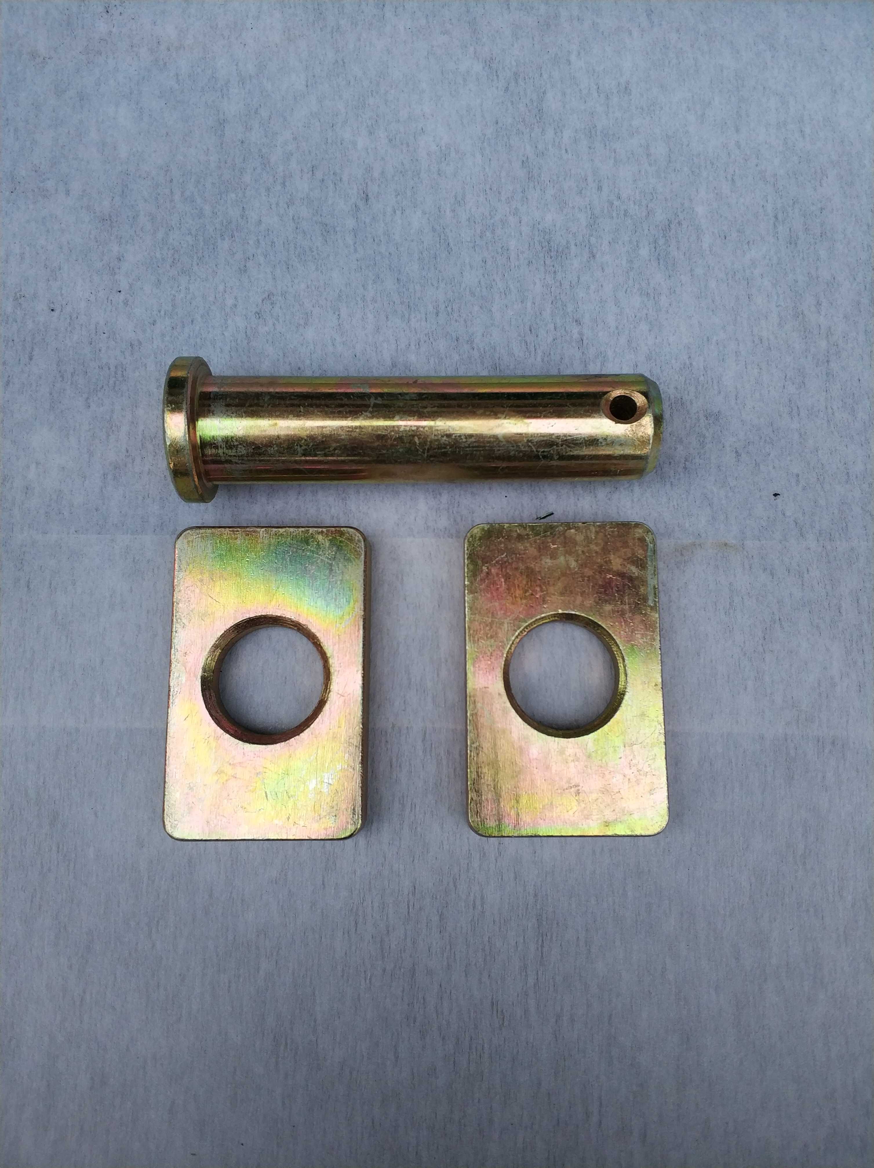 Eastern Red Revoo Leopard tractor suspension lifting lever Lower connection pin stopsheet quality 