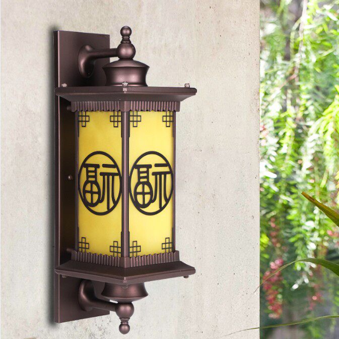 Solar wall lamp led outdoor waterproof gate garden villa balcony Chinese style antique courtyard outdoor wall lamp