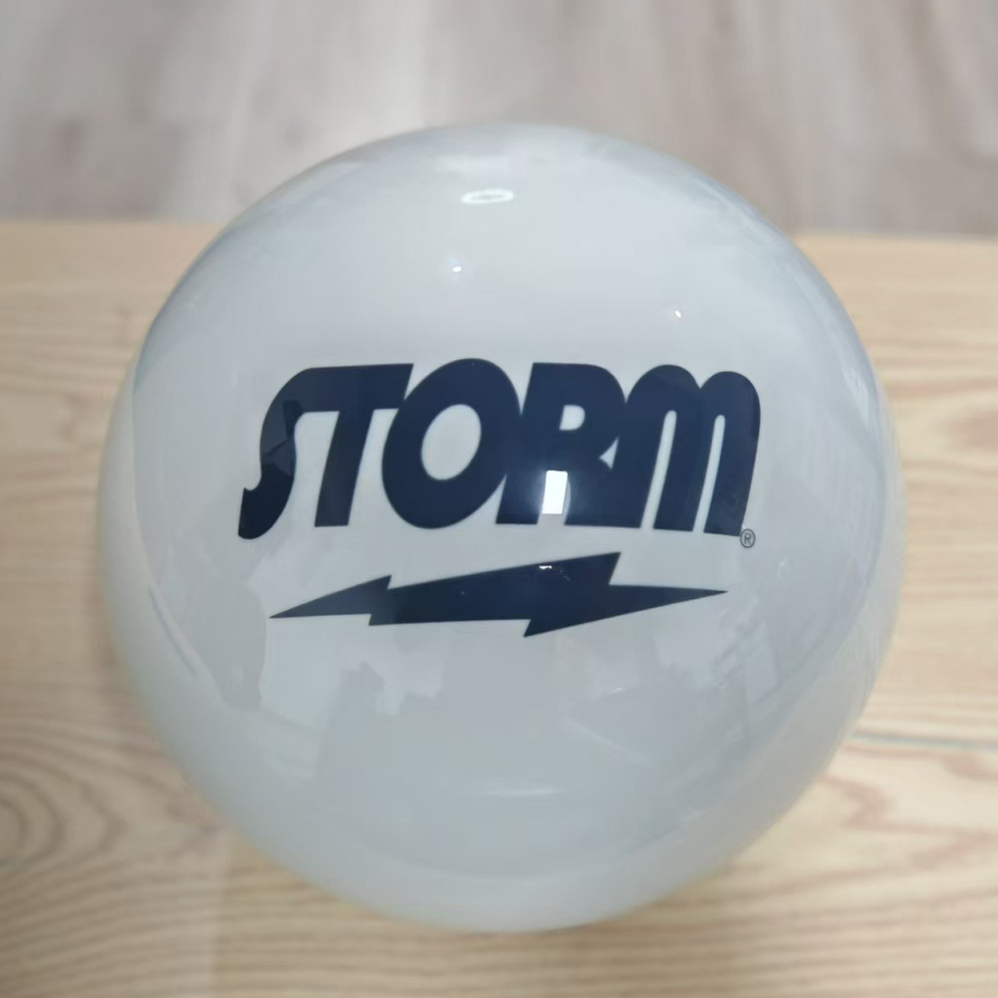 Storm white pearl 14lb bowling ball: the ultimate ball with a