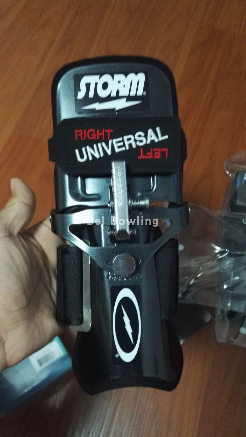 Cung cấp Bowling Bowling Storm Máy móc Bowling chuyên nghiệp mới Bracers - Quả bóng bowling 	bộ bowling grow	