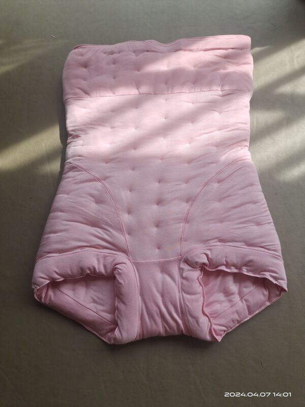 Women's Handmade Cotton Underwear, Warm and High 50 Waist Protection, Warm and Stomach Protection, Multi-Color Splicing Style Women's Handmade Cotton Underwear, Warm and High 50 Waist Protection, Warm and Stomach Protection, Multi-Color Splicing Style