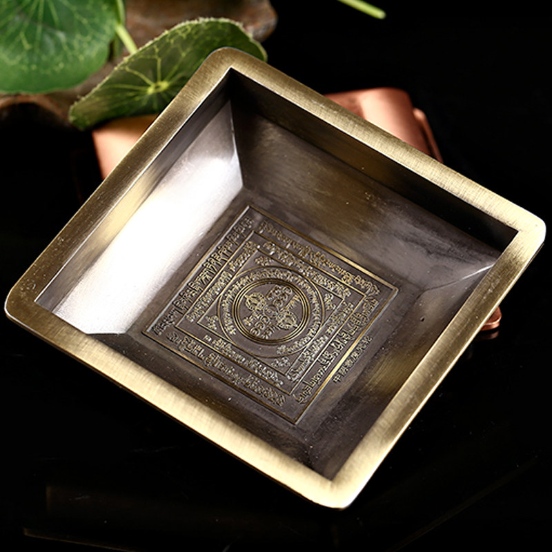 Alloy smoke for pan square smoke for pan retro smoke for pan small smoke for disc cross Kong pestle smoke for pan