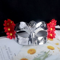 Серебряная маска