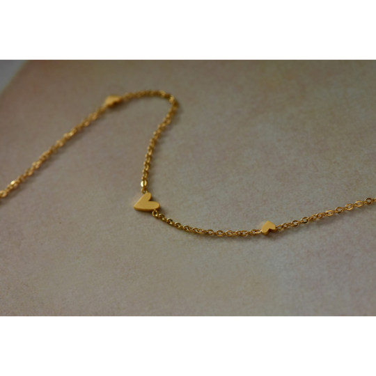 2025 New Light Luxury Niche Love Necklace Women's Versatile Design Advanced Clavicle Chain Popular Sweater Chain Trend